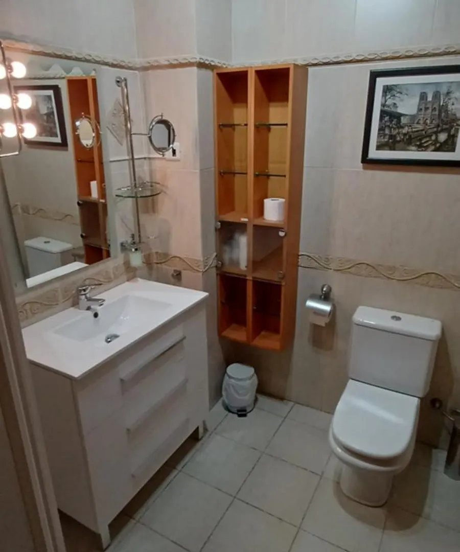 Apartamento Centrico Con Vistas A La Ria! Garaje, Ideal 2-4 بلباو إسبانيا