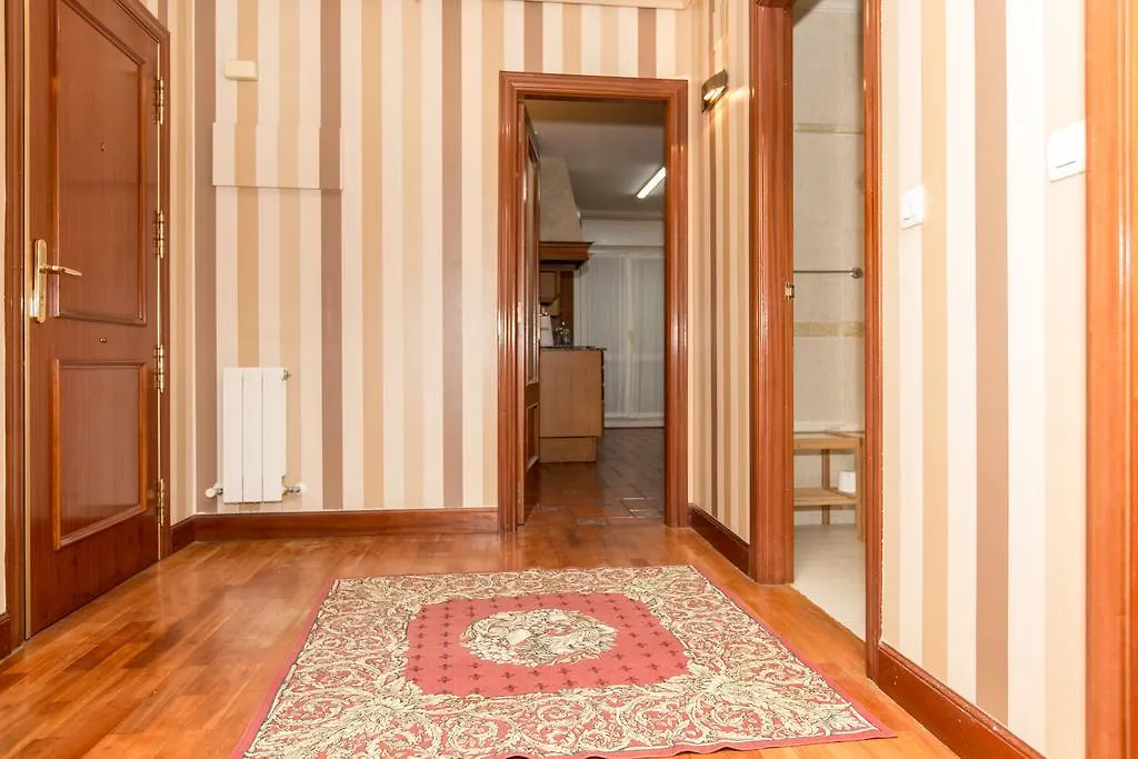 Apartamento Centrico Con Vistas A La Ria! Garaje, Ideal 2-4 Lägenhet